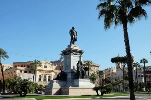 Piazza Cavour